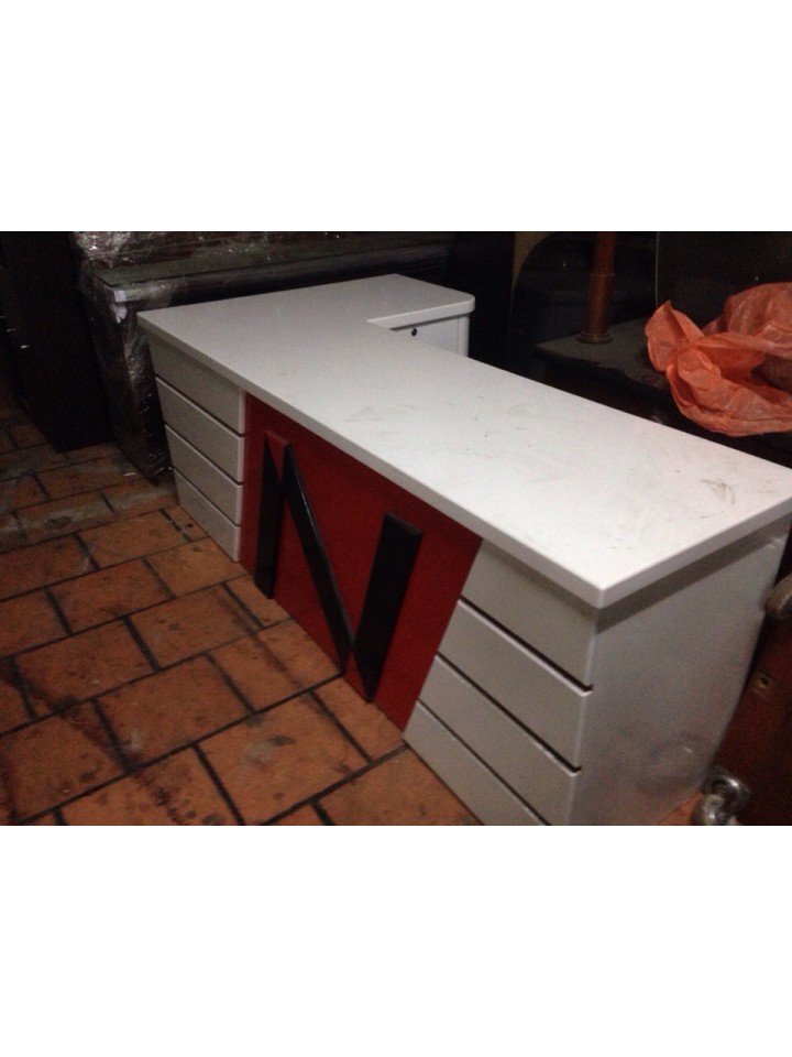 Thanh Lý Bàn Lễ Tân Góc 2m1 x 1m1 Cũ Giá Rẻ